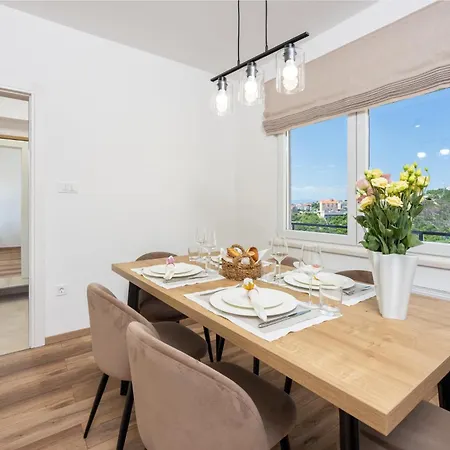 Tonka Roberta 2 Crikvenica