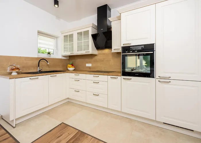 Apartman Tonka Roberta 2 *